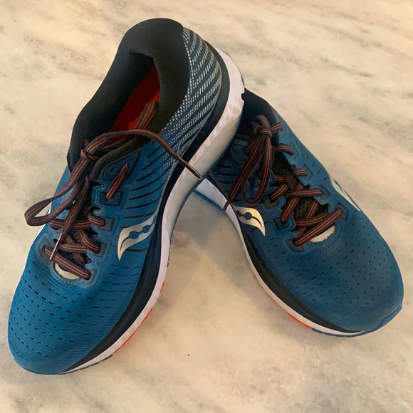 Saucony PWRRun Guide 13 running shoes - Picture 1 of 9